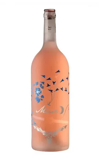 Muse Night Magnum: Un Cupaj Rosu de Lux Pentru Petreceri